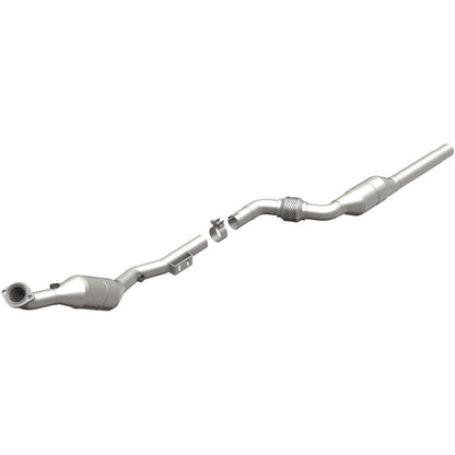 MagnaFlow Mercedes-Benz E320 OEM Grade Federal / EPA Compliant Direct-Fit Catalytic Converter 51823 Photo - Primary