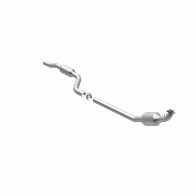 MagnaFlow Mercedes-Benz GLK350 OEM Grade Federal / EPA Compliant Direct-Fit Catalytic Converter 21-440 360 Degree Image Set