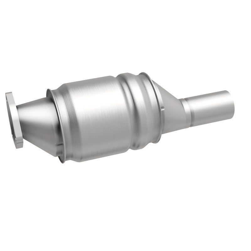 MagnaFlow Volkswagen HM Grade Federal / EPA Compliant Direct-Fit Catalytic Converter 22952 360 Degree Image Set