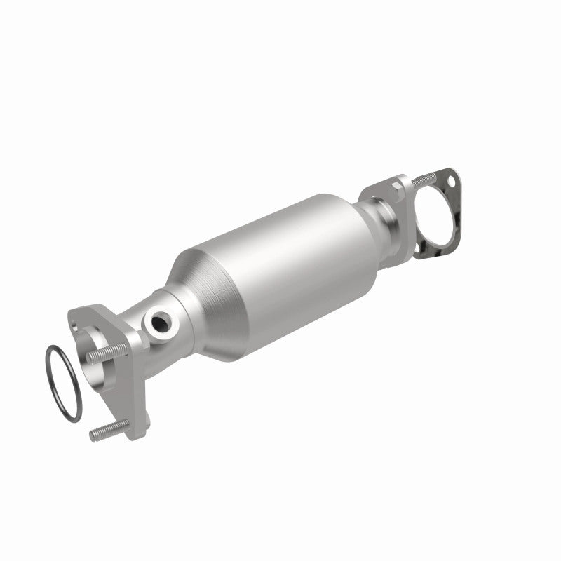 MagnaFlow OEM Grade Federal / EPA Compliant Direct-Fit Catalytic Converter 52668 360 Degree Image Set