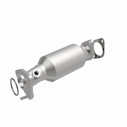 MagnaFlow OEM Grade Federal / EPA Compliant Direct-Fit Catalytic Converter 52668 360 Degree Image Set