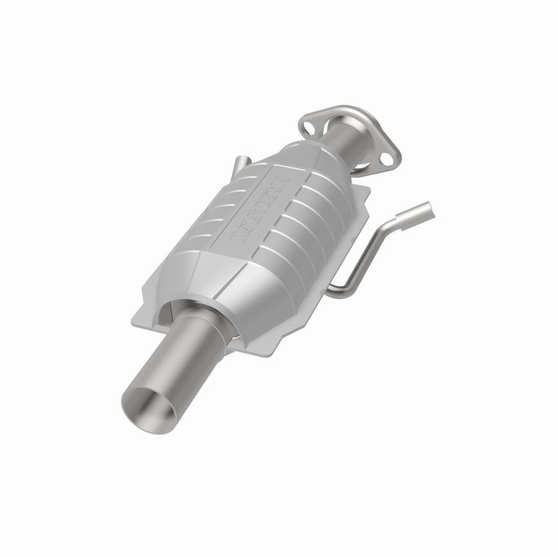 MagnaFlow Standard Grade Federal / EPA Compliant Direct-Fit Catalytic Converter 23349 360 Degree Image Set