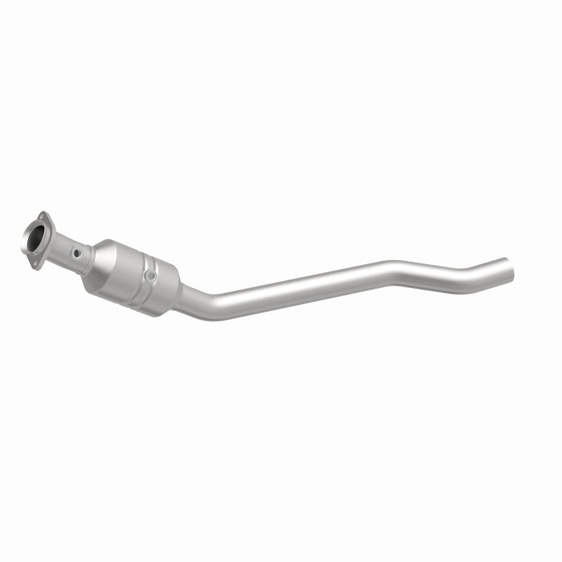 MagnaFlow California Grade CARB Compliant Direct-Fit Catalytic Converter 5551739 360 Degree Image Set