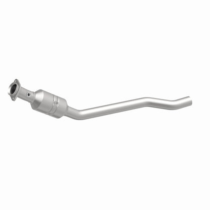 MagnaFlow California Grade CARB Compliant Direct-Fit Catalytic Converter 5551739 360 Degree Image Set