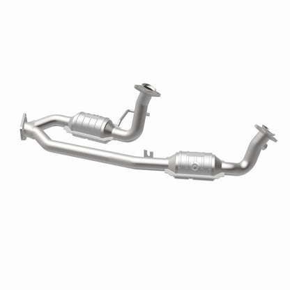 MagnaFlow Ford Windstar HM Grade Federal / EPA Compliant Direct-Fit Catalytic Converter 93450 360 Degree Image Set