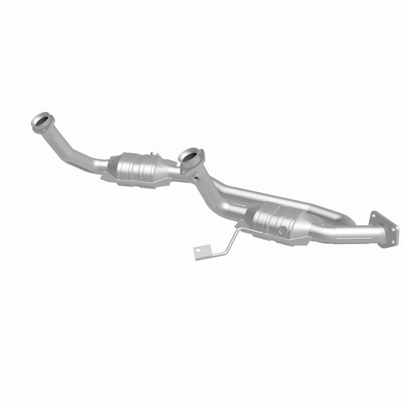 MagnaFlow HM Grade Federal / EPA Compliant Direct-Fit Catalytic Converter 23083 360 Degree Image Set