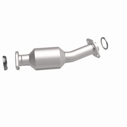 MagnaFlow Toyota Sienna OEM Grade Federal / EPA Compliant Direct-Fit Catalytic Converter 52557 360 Degree Image Set