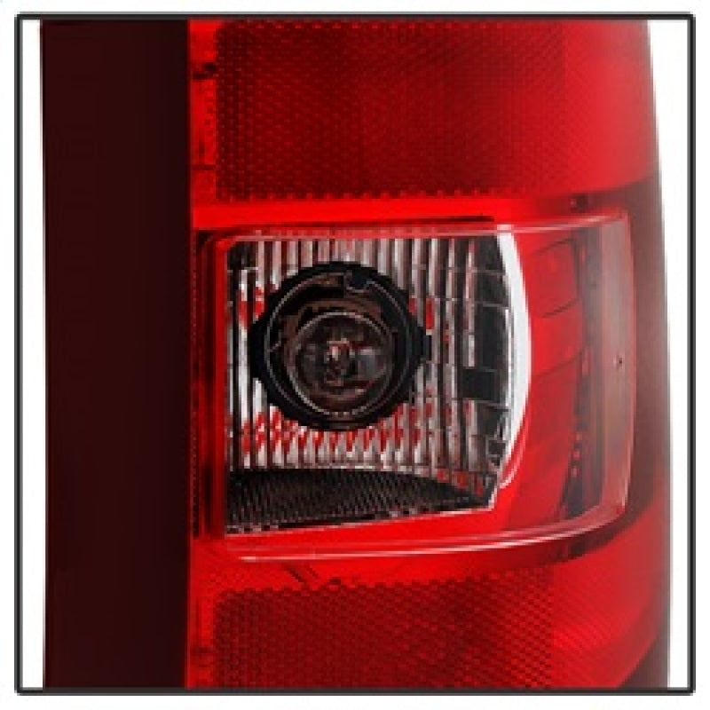 SPYDER Xtune GMC Sierra 07-13 Passenger Side Tail Lights - OEM Right ALT-JH-CSIL07-OE-R 9033094 9033094 Photo - Unmounted