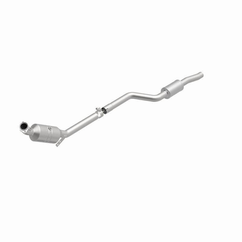 MagnaFlow Mercedes-Benz California Grade CARB Compliant Direct-Fit Catalytic Converter 5561919 360 Degree Image Set