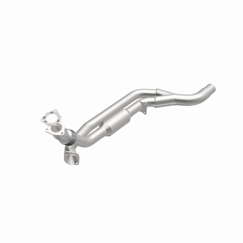 MagnaFlow California Grade CARB Compliant Direct-Fit Catalytic Converter 4481518 360 Degree Image Set