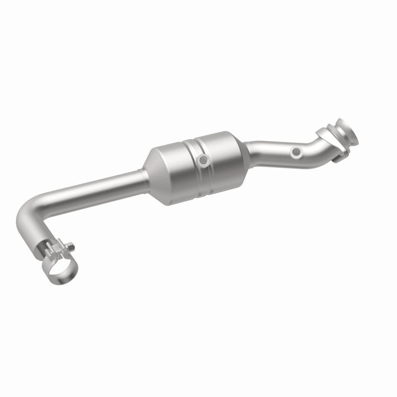 MagnaFlow Ford F-150 California Grade CARB Compliant Direct-Fit Catalytic Converter 5551157 360 Degree Image Set