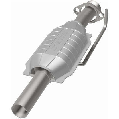 MagnaFlow Standard Grade Federal / EPA Compliant Direct-Fit Catalytic Converter 23348 Photo - out of package