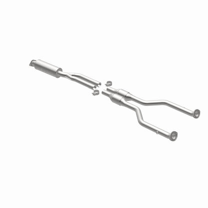 MagnaFlow Lexus OEM Grade Federal / EPA Compliant Direct-Fit Catalytic Converter 49168 360 Degree Image Set