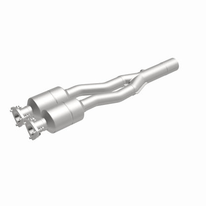 MagnaFlow Audi TT Quattro California Grade CARB Compliant Direct-Fit Catalytic Converter 4481010 360 Degree Image Set