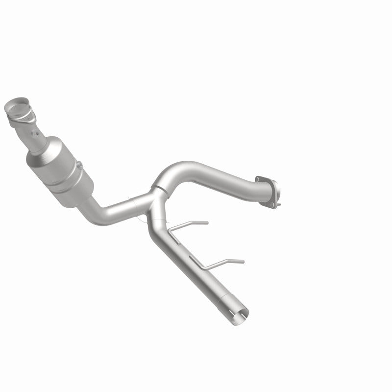 MagnaFlow OEM Grade Federal / EPA Compliant Direct-Fit Catalytic Converter 52418 360 Degree Image Set