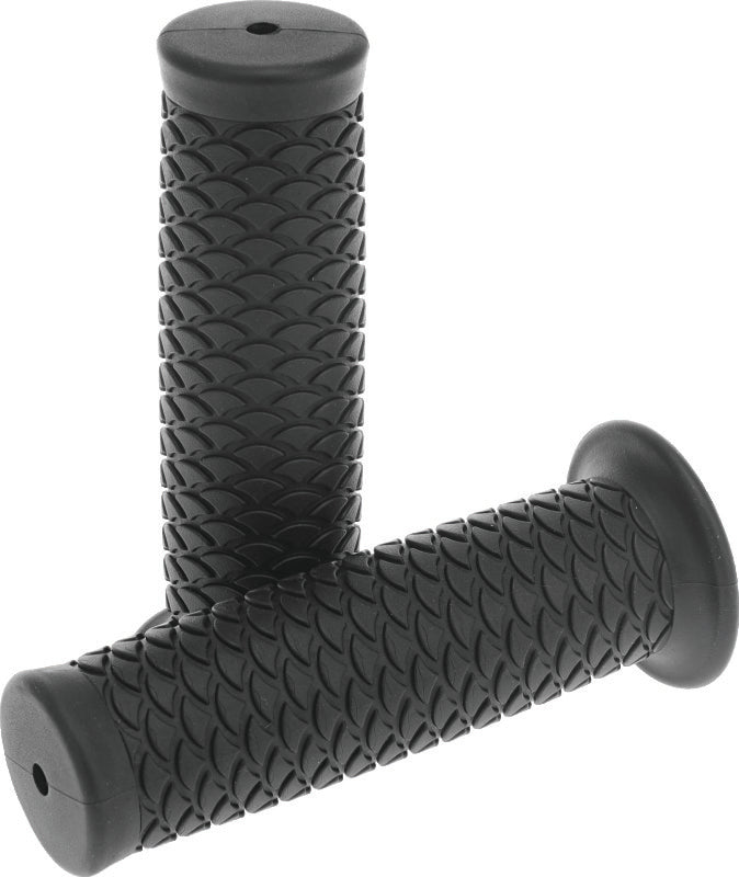 Bikers Choice Scales Grip 1In Black 485805 485805 Photo - Primary