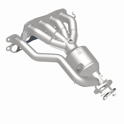 Magnaflow 18-19 Toyota Camry 2.5L Direct-Fit Catalytic Converter 22-258 22-258 360 Degree Image Set