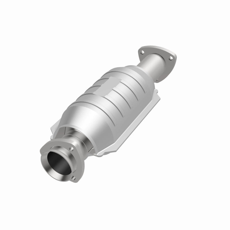 MagnaFlow Saab 900 Standard Grade Federal / EPA Compliant Direct-Fit Catalytic Converter 22833 360 Degree Image Set