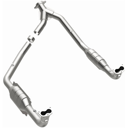 MagnaFlow Land Rover Standard Grade Federal / EPA Compliant Direct-Fit Catalytic Converter 93691 Photo - out of package