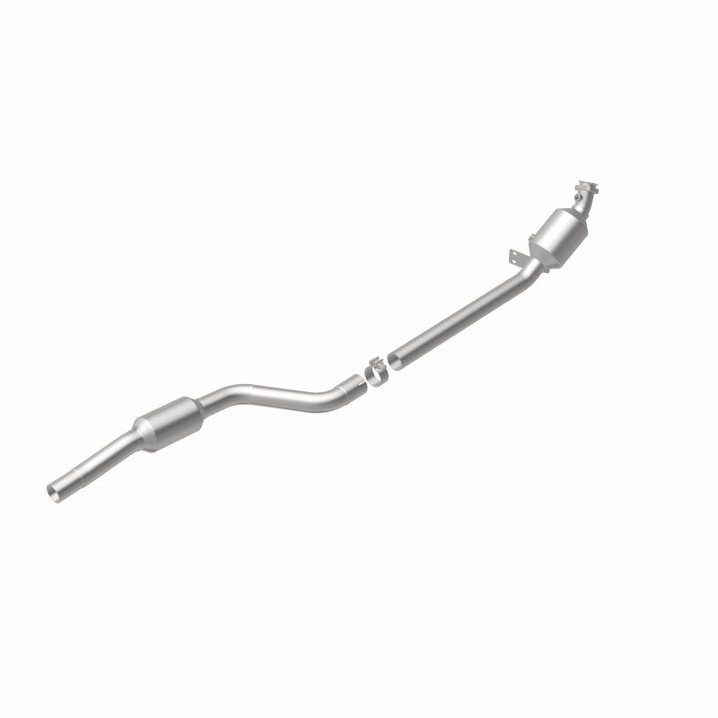 MagnaFlow Mercedes-Benz OEM Grade Federal / EPA Compliant Direct-Fit Catalytic Converter 21-448 360 Degree Image Set