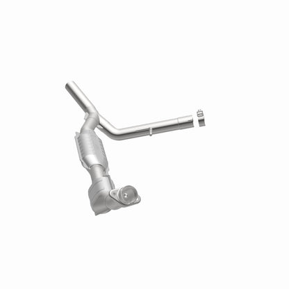 MagnaFlow HM Grade Federal / EPA Compliant Direct-Fit Catalytic Converter 93665 360 Degree Image Set