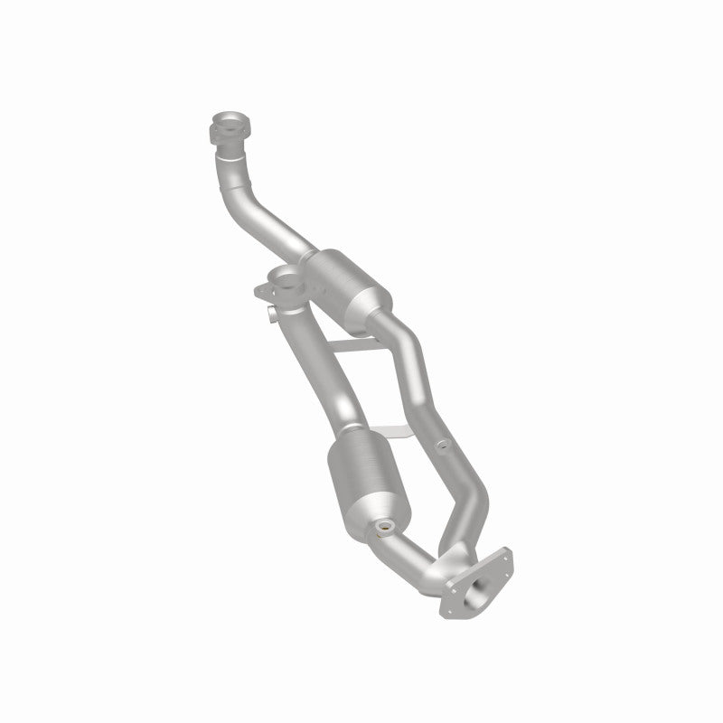 MagnaFlow Ford Windstar HM Grade Federal / EPA Compliant Direct-Fit Catalytic Converter 23542 360 Degree Image Set