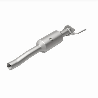 Magnaflow 18-19 Ford F-450 Super Duty V10 6.8L Underbody Direct Fit Catalytic Converter 280439 280439 360 Degree Image Set