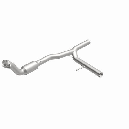 MagnaFlow Ford F-150 California Grade CARB Compliant Direct-Fit Catalytic Converter 5451154 360 Degree Image Set