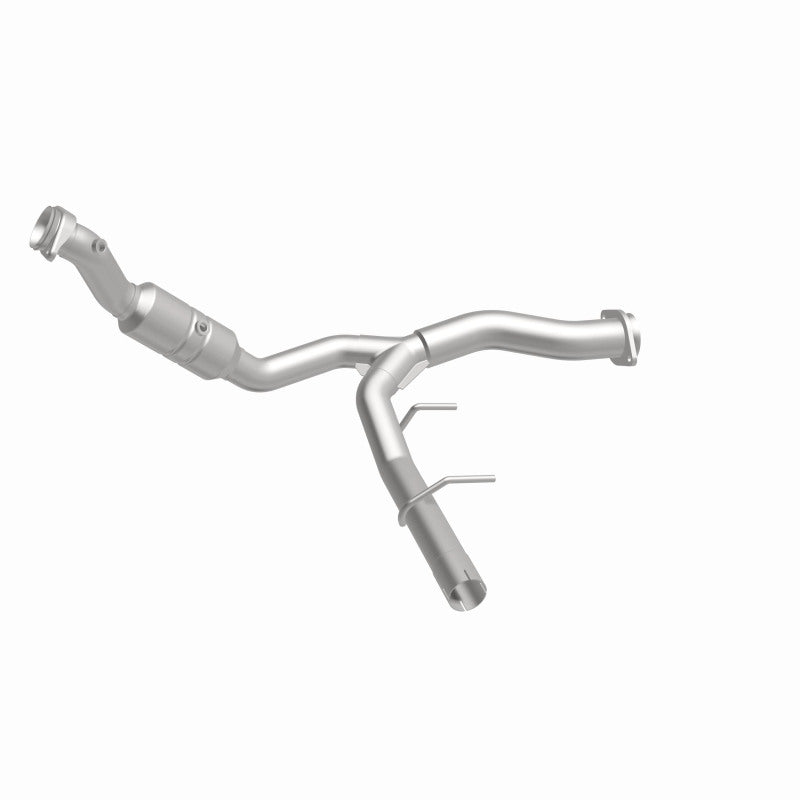 MagnaFlow Ford F-150 California Grade CARB Compliant Direct-Fit Catalytic Converter 5551429 360 Degree Image Set