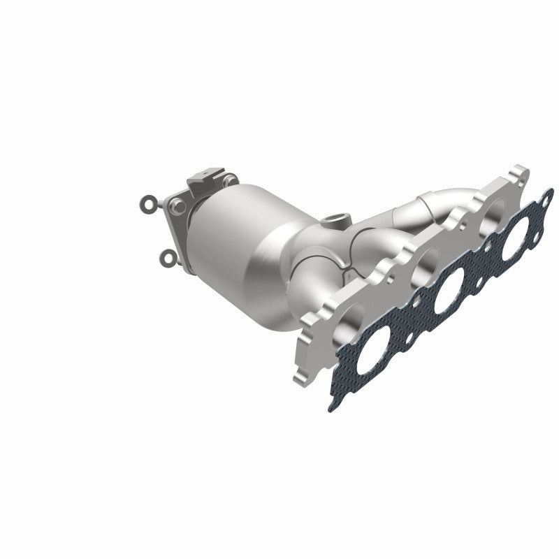 MagnaFlow Volvo XC90 OEM Grade Federal / EPA Compliant Manifold Catalytic Converter 22-174 360 Degree Image Set