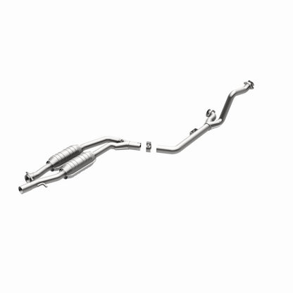 MagnaFlow Mercedes-Benz Standard Grade Federal / EPA Compliant Direct-Fit Catalytic Converter 23573 360 Degree Image Set
