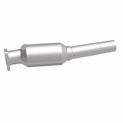 MagnaFlow Volkswagen Standard Grade Federal / EPA Compliant Direct-Fit Catalytic Converter 22915 360 Degree Image Set