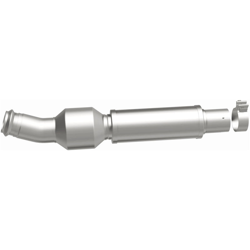 MagnaFlow Mini OEM Grade Federal / EPA Compliant Direct-Fit Catalytic Converter 21-737 Photo - out of package
