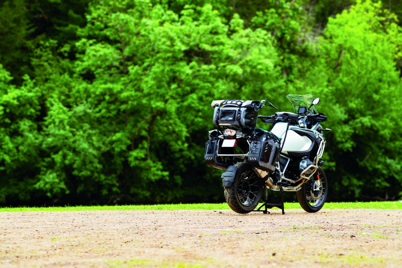 Kuryakyn Torke 24L Dry Bag Panniers 5174 5174 User 3