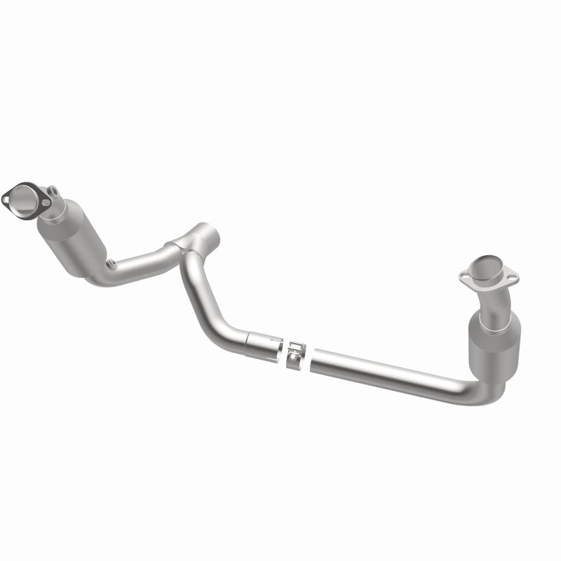 MagnaFlow Dodge Ram 1500 California Grade CARB Compliant Direct-Fit Catalytic Converter 5451711 360 Degree Image Set