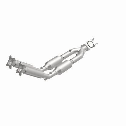 MagnaFlow Volvo S80 HM Grade Federal / EPA Compliant Direct-Fit Catalytic Converter 24156 360 Degree Image Set