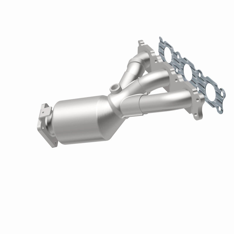MagnaFlow Volvo XC90 OEM Grade Federal / EPA Compliant Manifold Catalytic Converter 52131 360 Degree Image Set