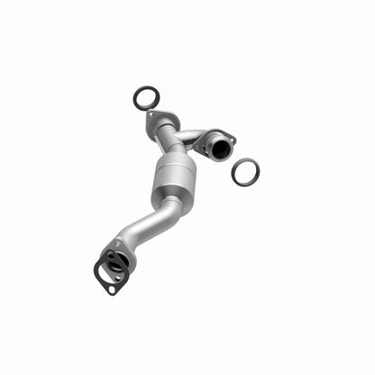 MagnaFlow Mitsubishi Montero Sport HM Grade Federal / EPA Compliant Direct-Fit Catalytic Converter 50138 360 Degree Image Set