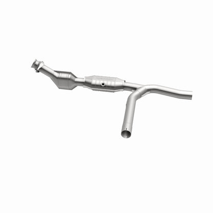 MagnaFlow Ford F-150 California Grade CARB Compliant Direct-Fit Catalytic Converter 447146 360 Degree Image Set