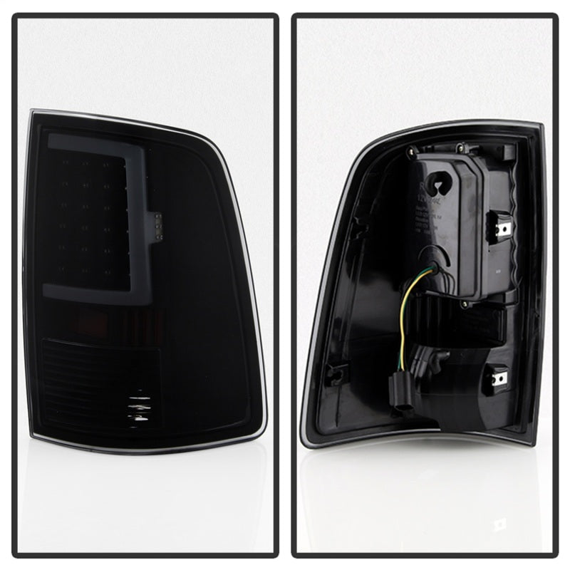 SPYDER xTune 13-18 Dodge Ram 1500 (LED Model Only) LED Tail Lights - Blk Smk (ALT-ON-DRAM13V2-LBLED-BSM) 9041020 9041020 Photo - Unmounted