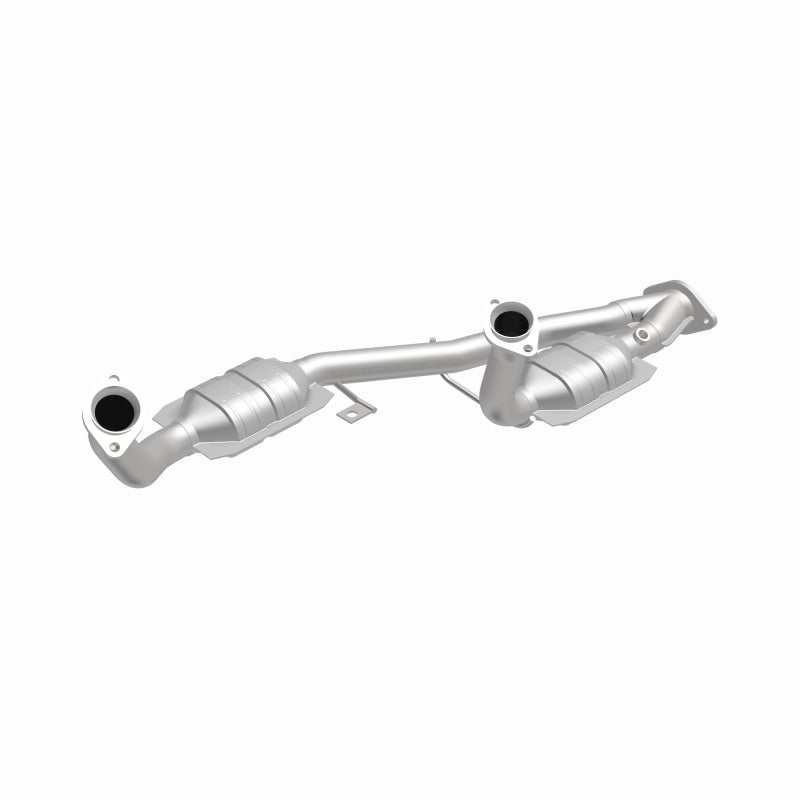 MagnaFlow Ford Windstar California Grade CARB Compliant Direct-Fit Catalytic Converter 4451381 360 Degree Image Set