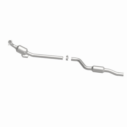 MagnaFlow Mercedes-Benz GLK350 OEM Grade Federal / EPA Compliant Direct-Fit Catalytic Converter 21-440 360 Degree Image Set