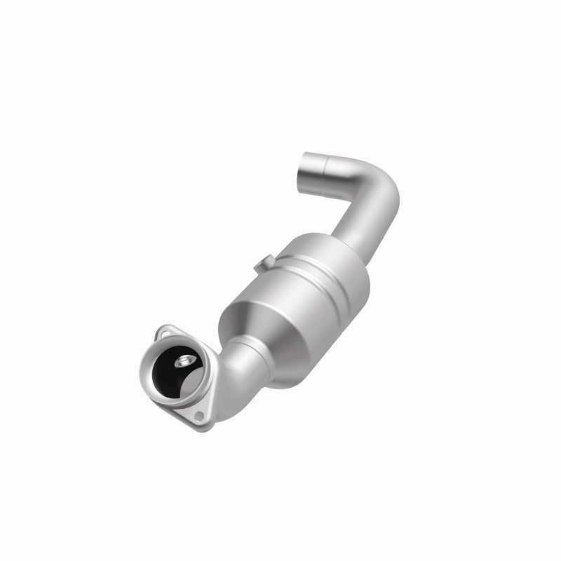 MagnaFlow Ford F-150 OEM Grade Federal / EPA Compliant Direct-Fit Catalytic Converter 52138 360 Degree Image Set
