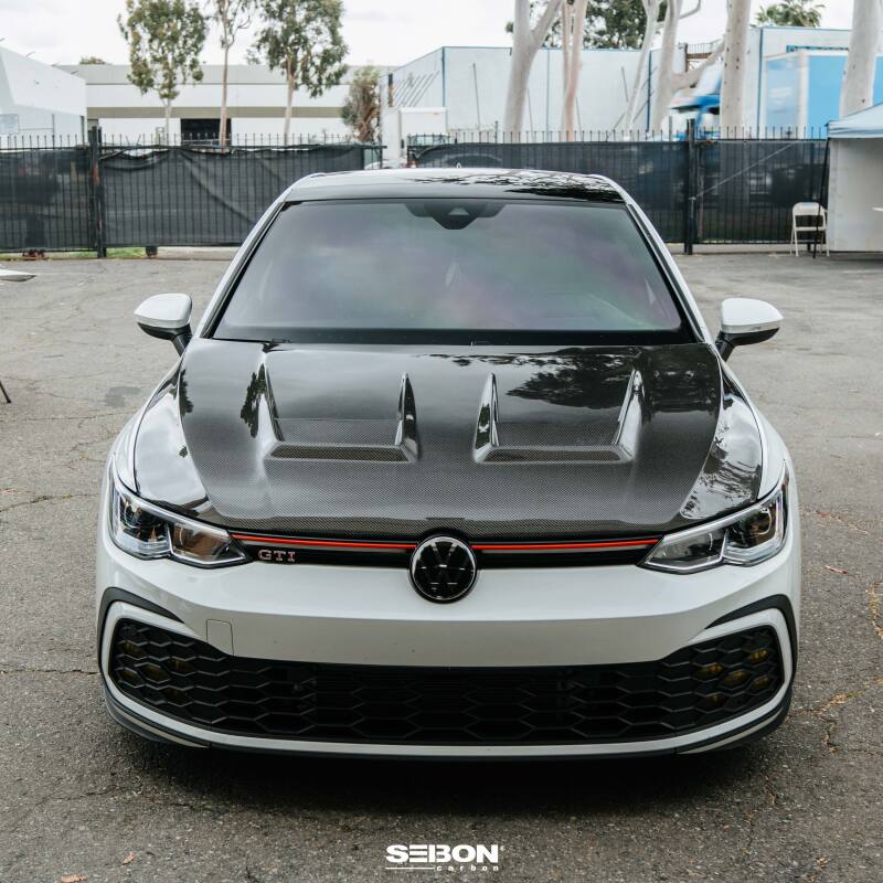 Seibon 22-23 Volkswagen Golf GTI/R Carbon Fiber Hood HD22VWG8-DV User 1