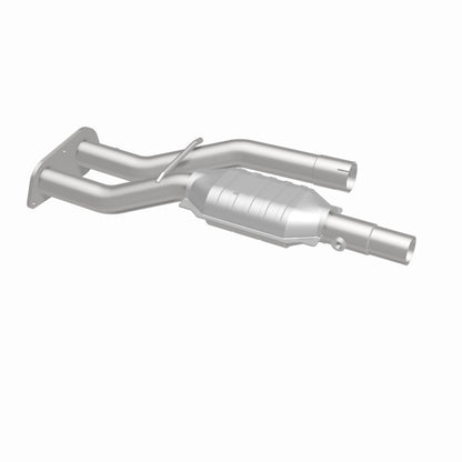 MagnaFlow HM Grade Federal / EPA Compliant Direct-Fit Catalytic Converter 23179 360 Degree Image Set