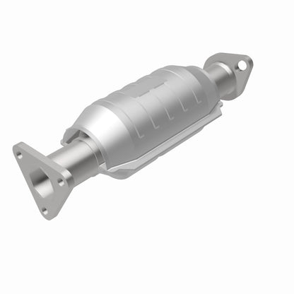 MagnaFlow Hyundai Accent HM Grade Federal / EPA Compliant Direct-Fit Catalytic Converter 23879 360 Degree Image Set