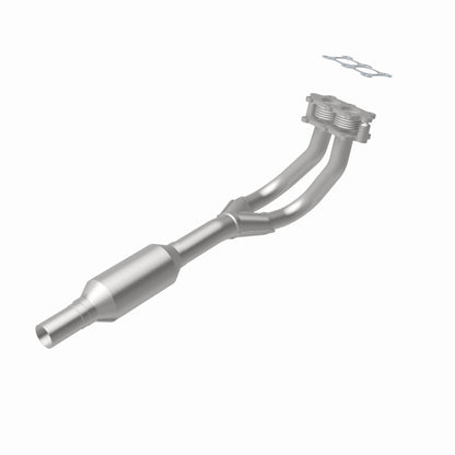 MagnaFlow Volkswagen Scirocco Standard Grade Federal / EPA Compliant Direct-Fit Catalytic Converter 23207 360 Degree Image Set