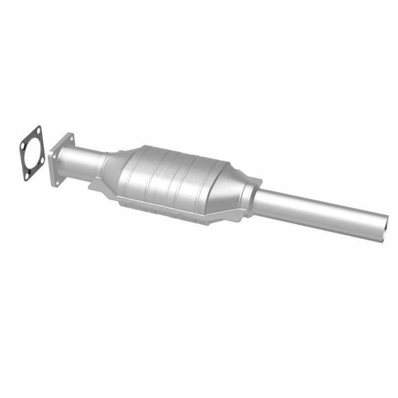 MagnaFlow Jeep Standard Grade Federal / EPA Compliant Direct-Fit Catalytic Converter 23224 360 Degree Image Set
