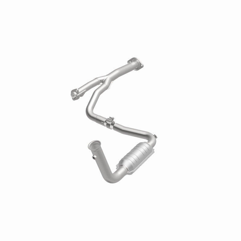 MagnaFlow Jeep Liberty OEM Grade Federal / EPA Compliant Direct-Fit Catalytic Converter 49582 360 Degree Image Set