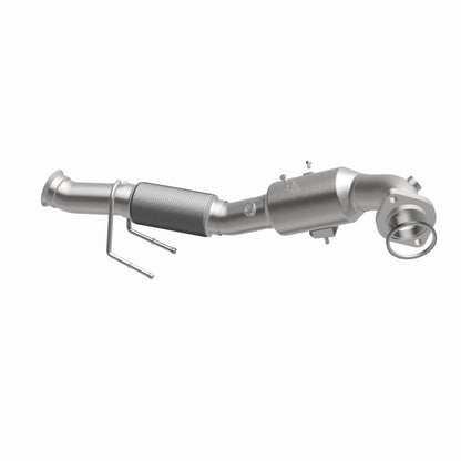 MagnaFlow Ford Focus OEM Grade Federal / EPA Compliant Direct-Fit Catalytic Converter 21-427 360 Degree Image Set